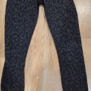 Vintage Lululemon Black Leopard Print Leggings Size 4